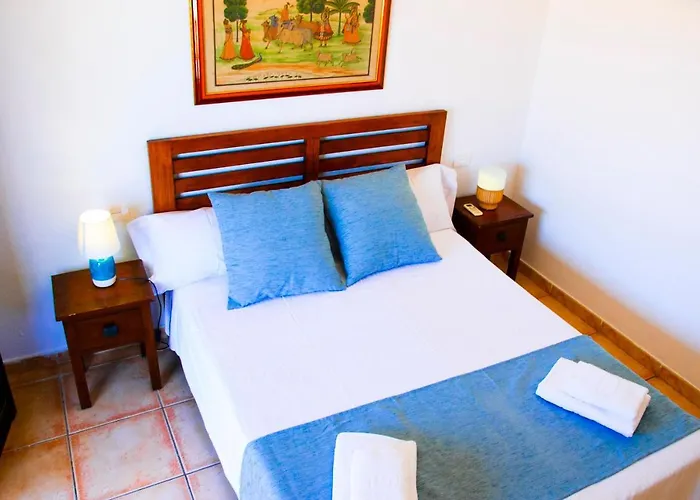 Calamares With Heated Pool And Air Conditioning