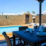 فيلة Calamares With Heated Pool And Air Conditioning *