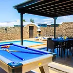 Calamares With Heated Pool And Air Conditioning فيلة *