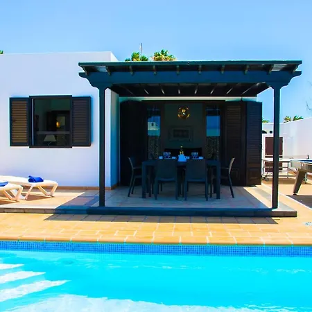Calamares With Heated Pool And Air Conditioning فيلة بلايا بلانكا
