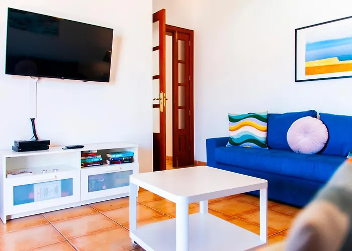 Villa Calamares With Heated Pool And Air Conditioning